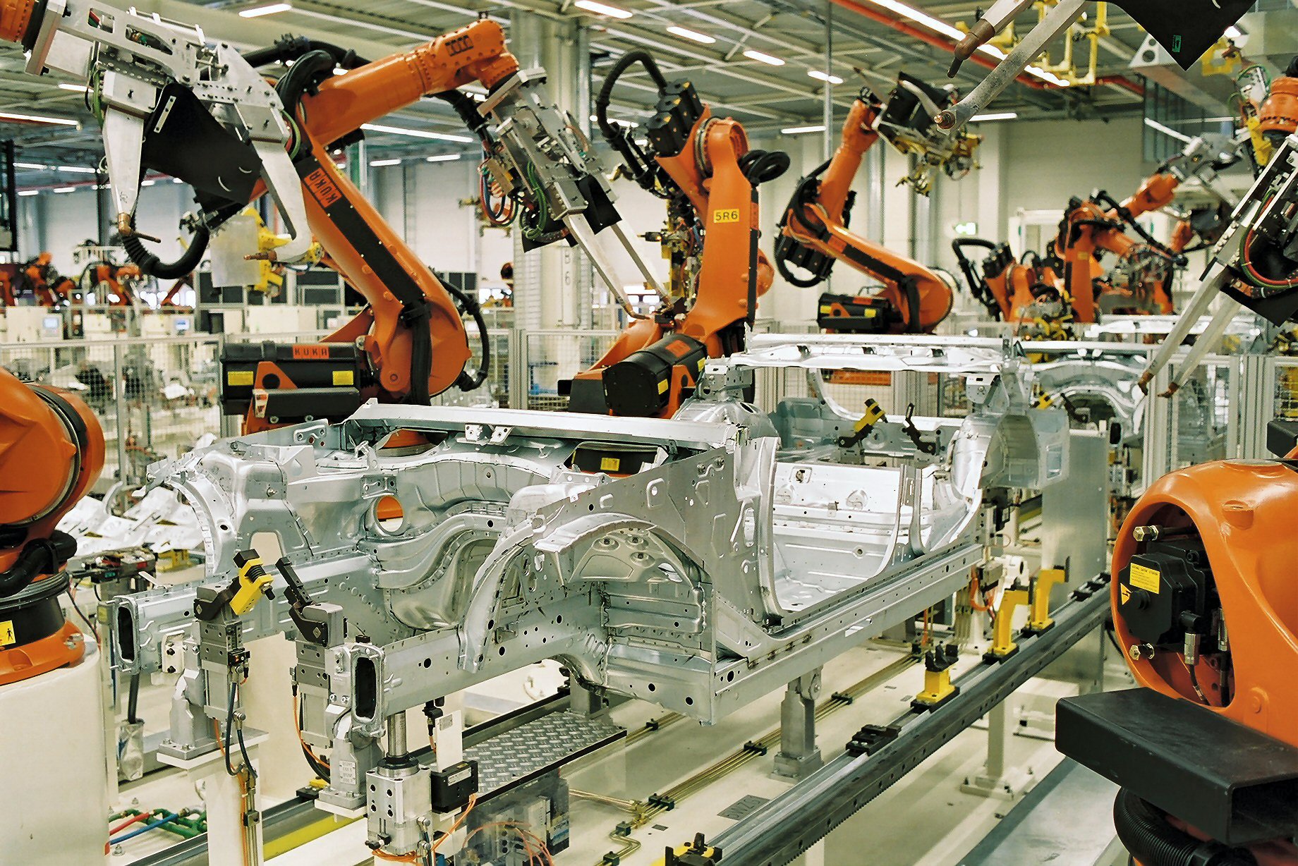 BMW Leipzig tesisindeki robotik üretim hattı, 2005; arşiv fotoğrafı.